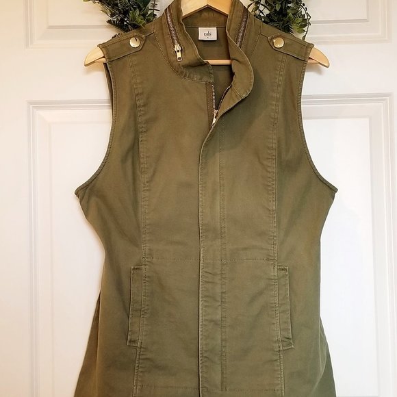 VGUC Explorer Vest Army Green Style #5101 - Picture 1 of 4